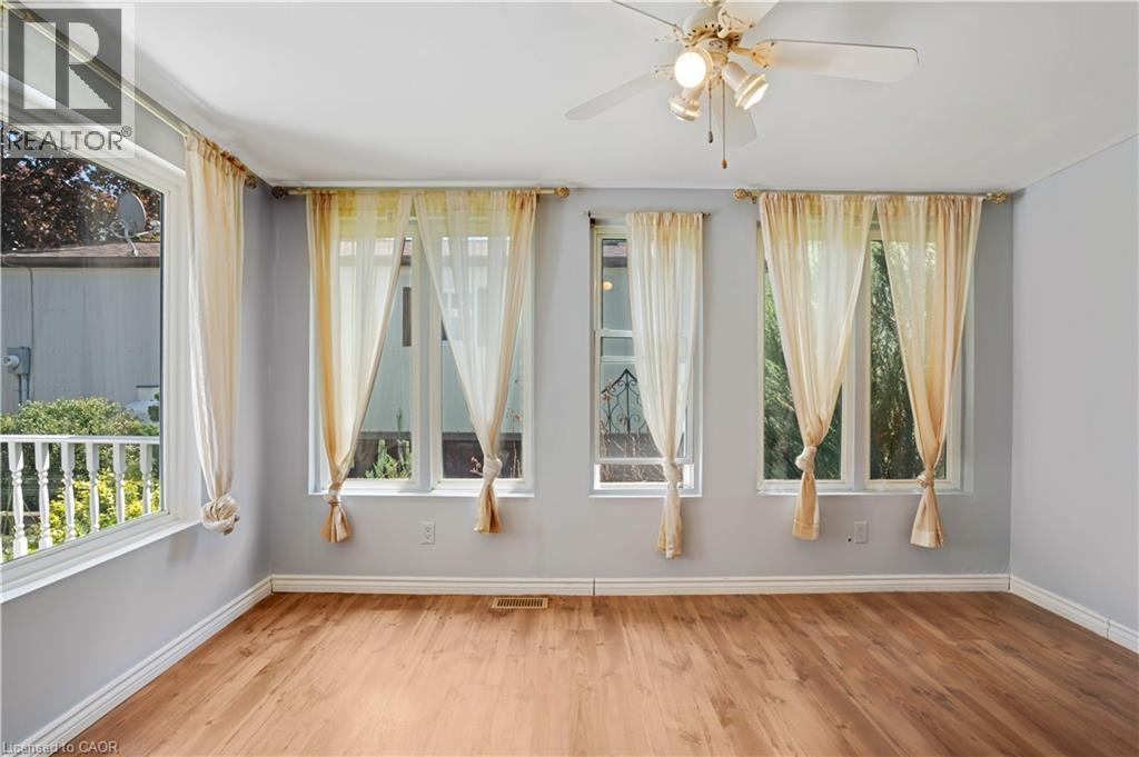 120 Maple Crescent Property Photo 20