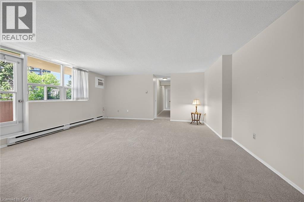 700 Dynes Road Unit# 101 Property Photo 4