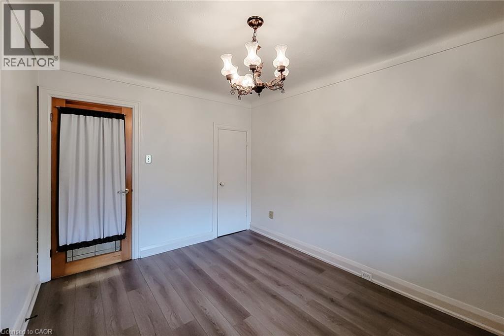 187 Paradise Road N Property Photo 22