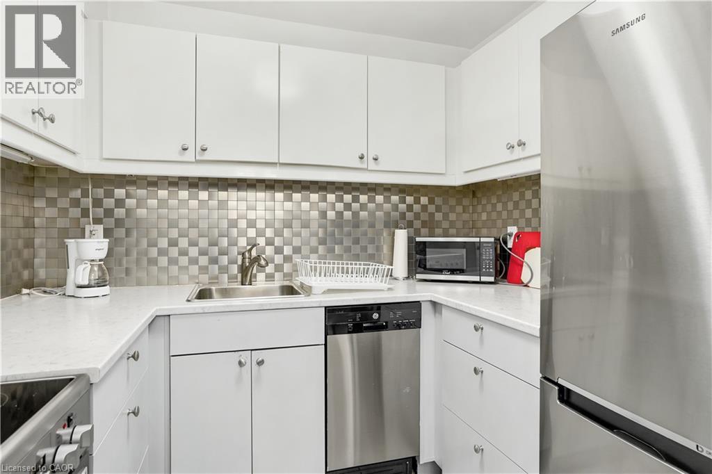 23 Main Street Unit# 404 Property Photo 13