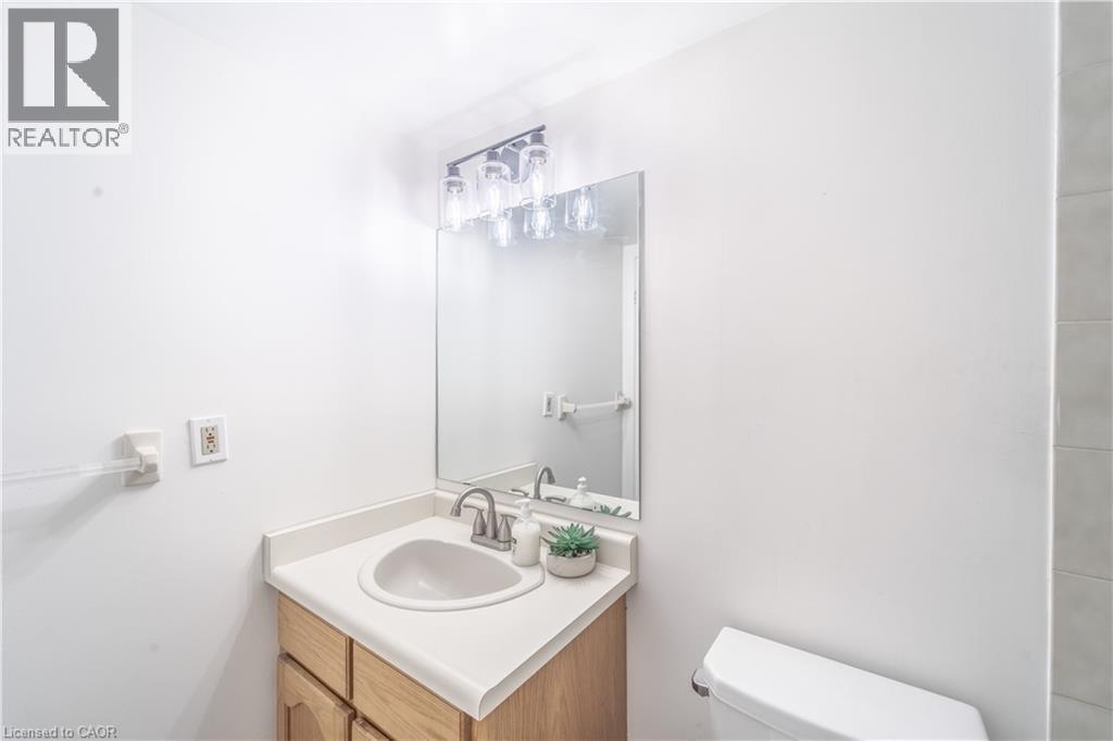 432 Main Street E Unit# 601 Property Photo 21