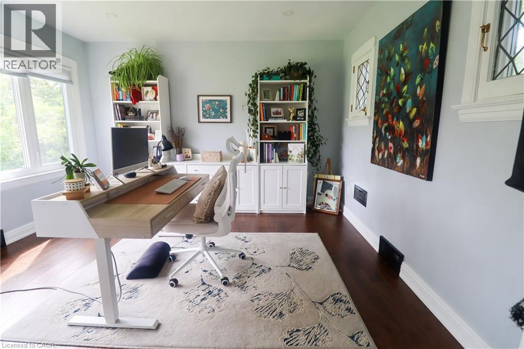 1429 Highway No 8 Property Photo 9