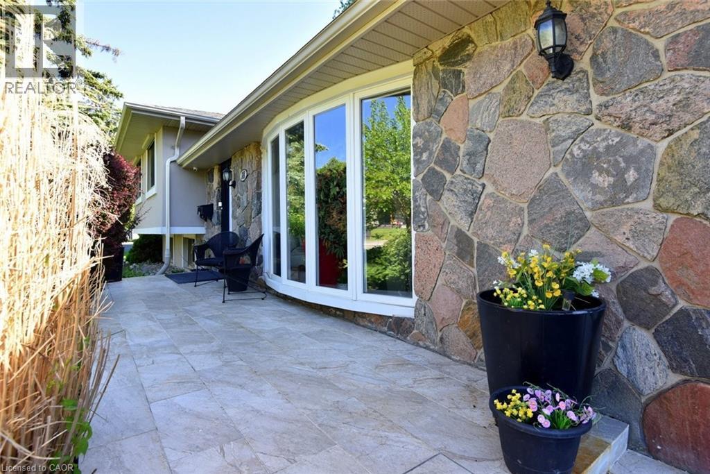 18 Dennis Avenue Property Photo 2
