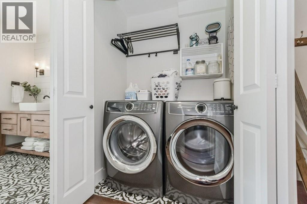 245 Geddes Street Property Photo 35