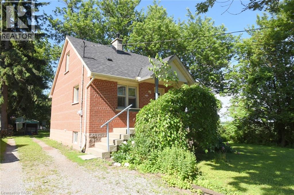 7381 Airport Road E Property Photo 1