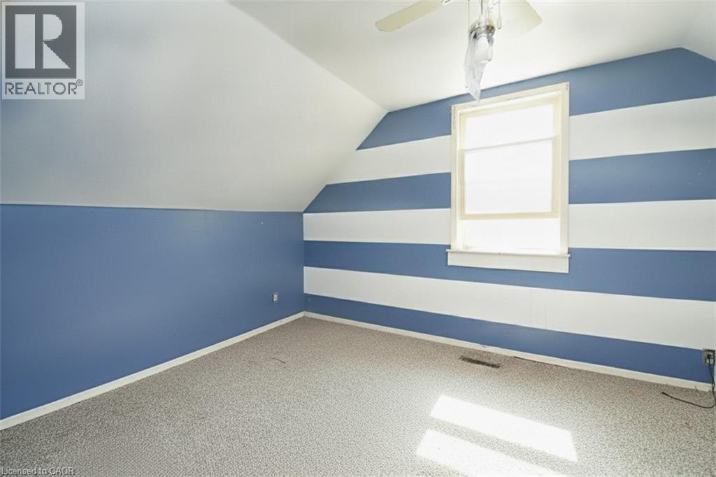 7381 Airport Road E Property Photo 16