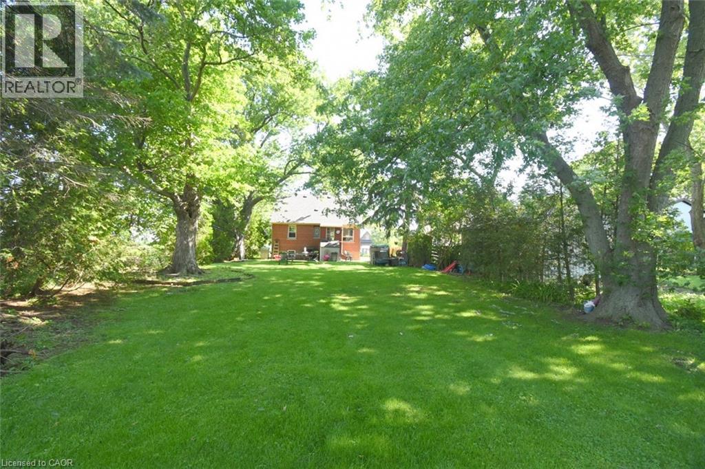 7381 Airport Road E Property Photo 26