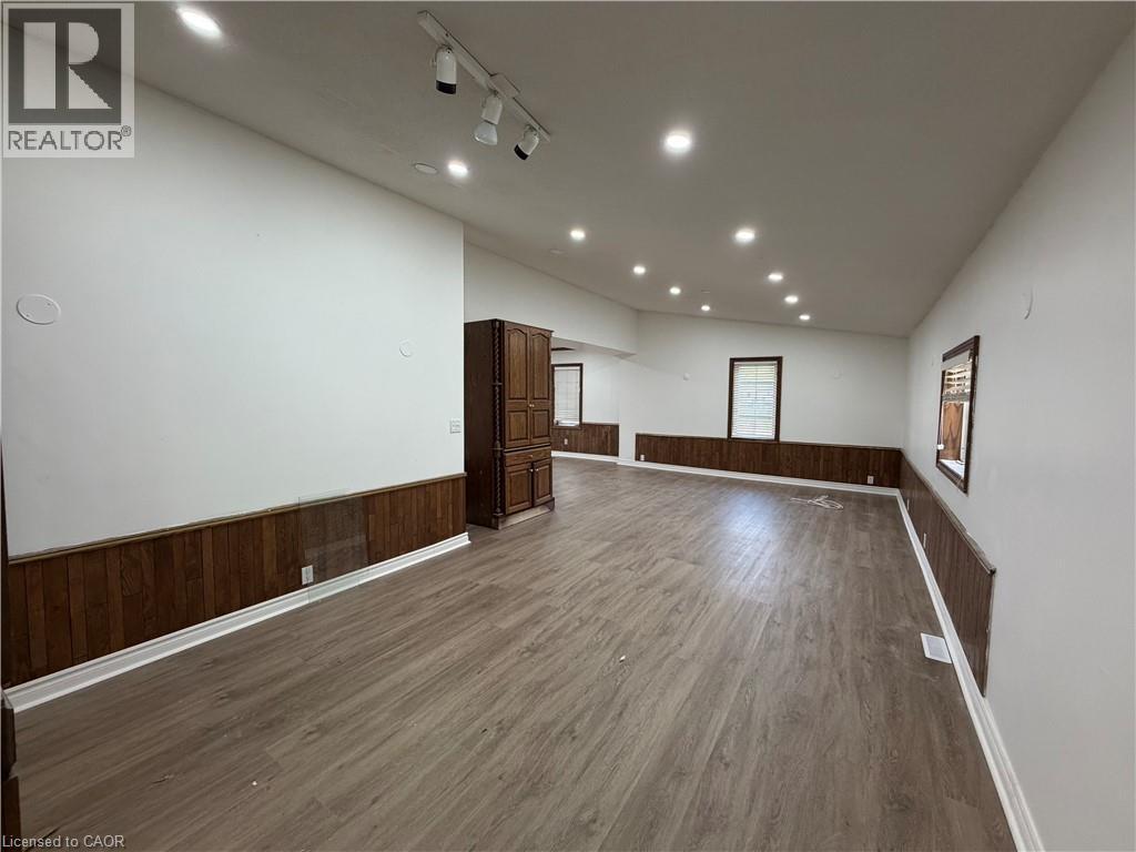811 Sawmill Road Property Photo 7