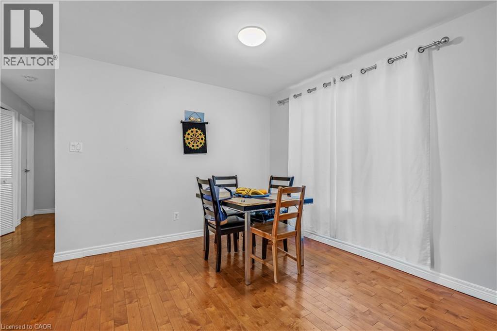 41 Alma Street N Property Photo 10