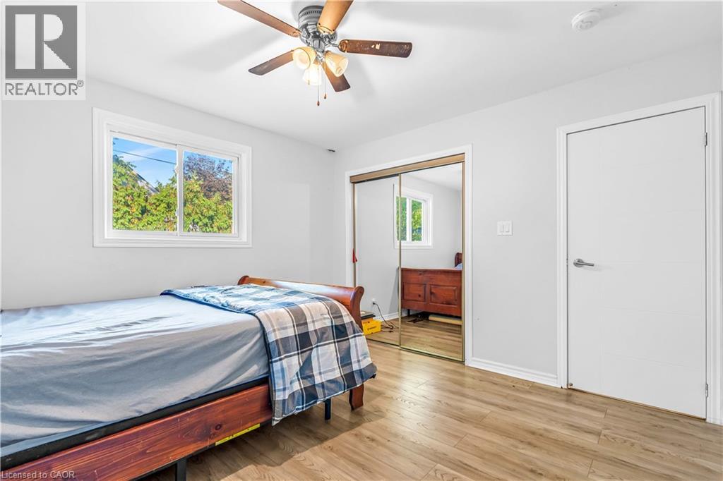 41 Alma Street N Property Photo 18