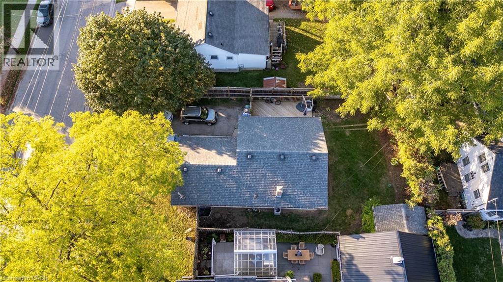 41 Alma Street N Property Photo 43