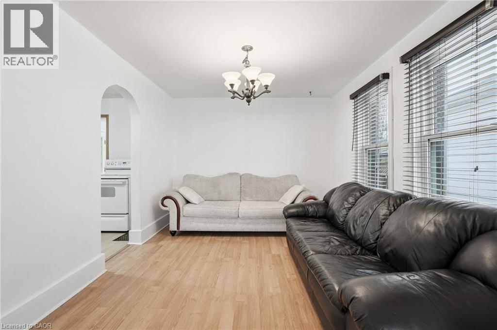 20 York Street Property Photo 13