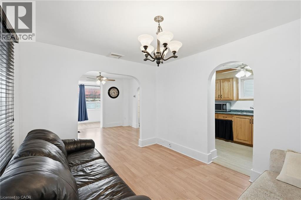 20 York Street Property Photo 15