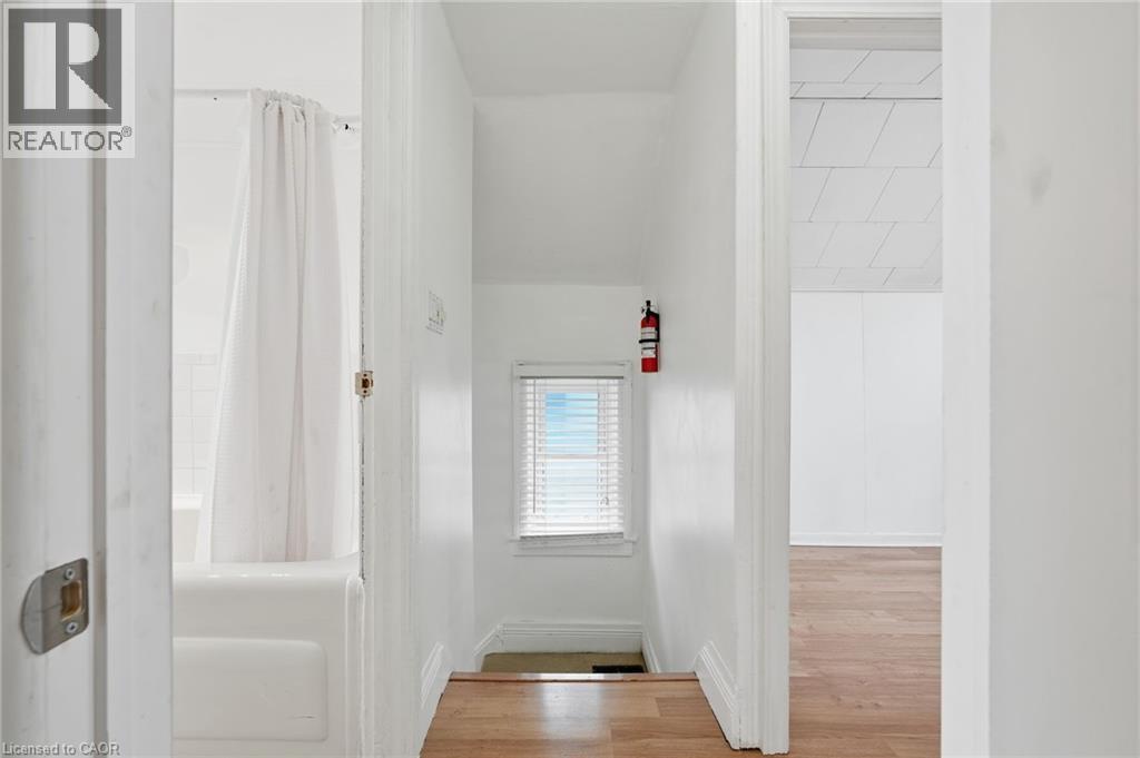 20 York Street Property Photo 24
