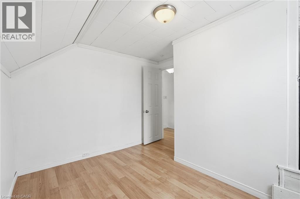 20 York Street Property Photo 30