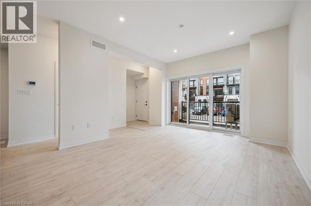 525 Erinbrook Drive Unit# C052 Property Photo 11