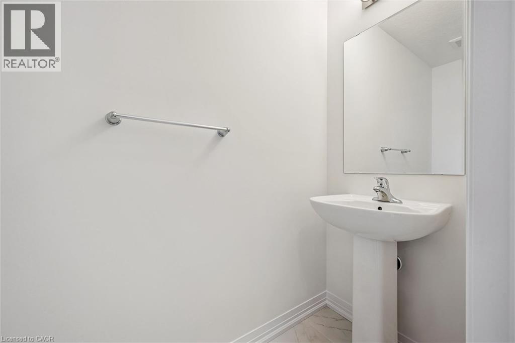 525 Erinbrook Drive Unit# C052 Property Photo 21