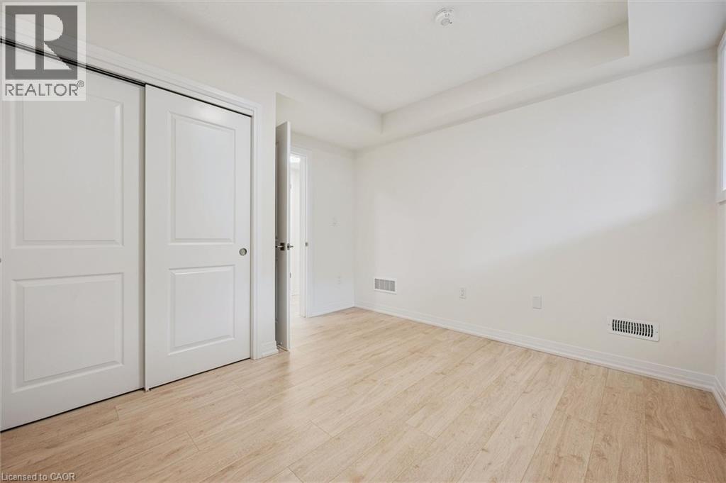 525 Erinbrook Drive Unit# C052 Property Photo 26