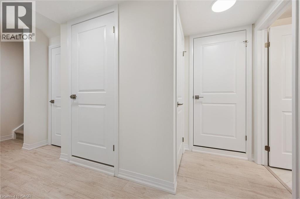 525 Erinbrook Drive Unit# C052 Property Photo 30