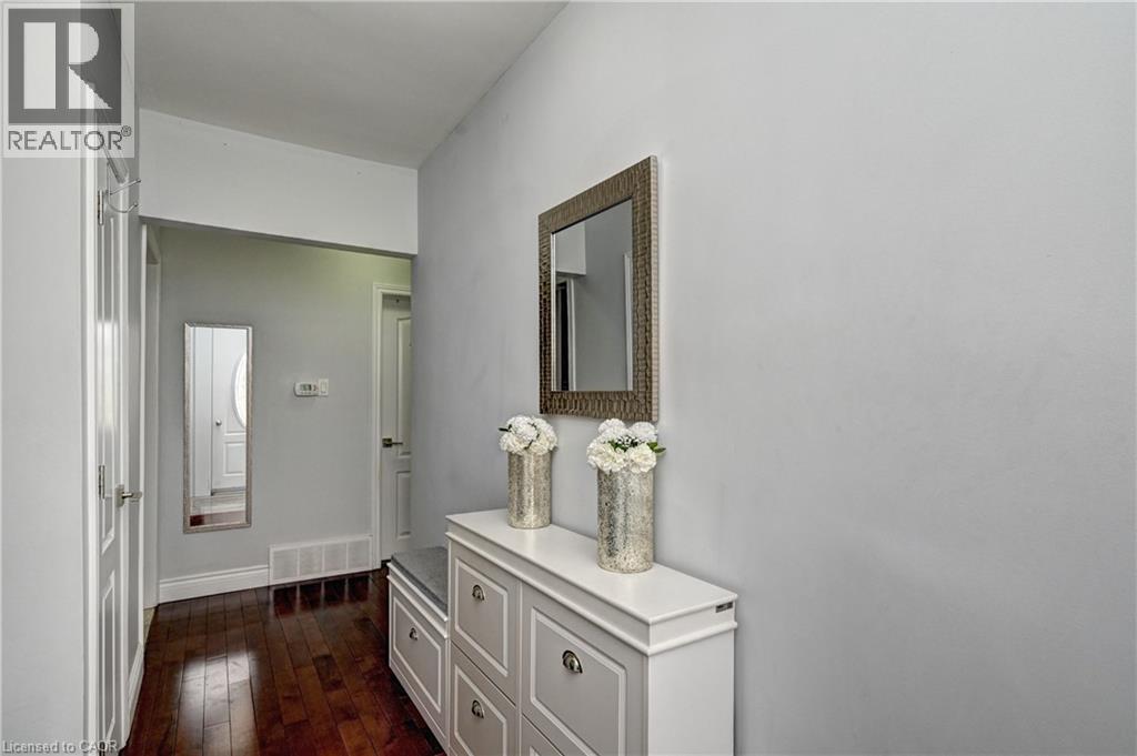 158 Plymouth Road Property Photo 4