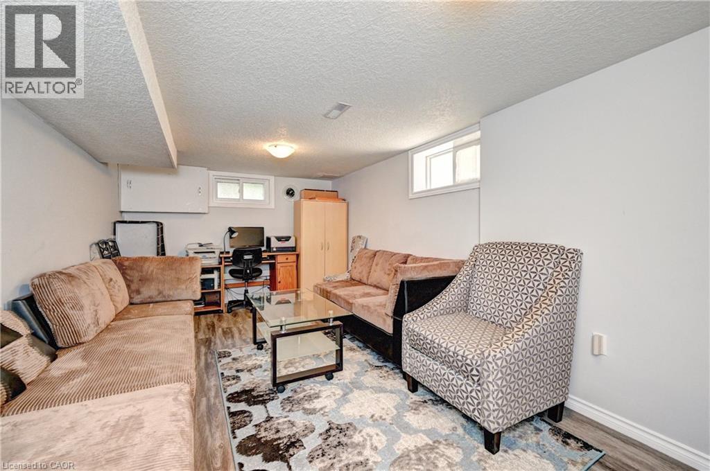 158 Plymouth Road Property Photo 22