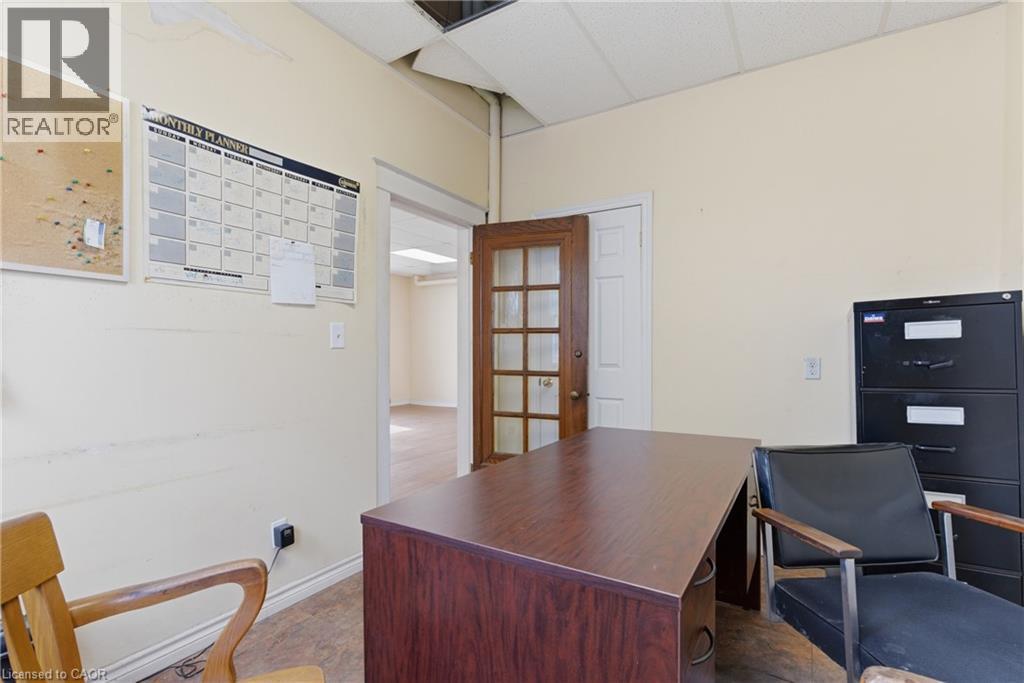 247 King Street Property Photo 7