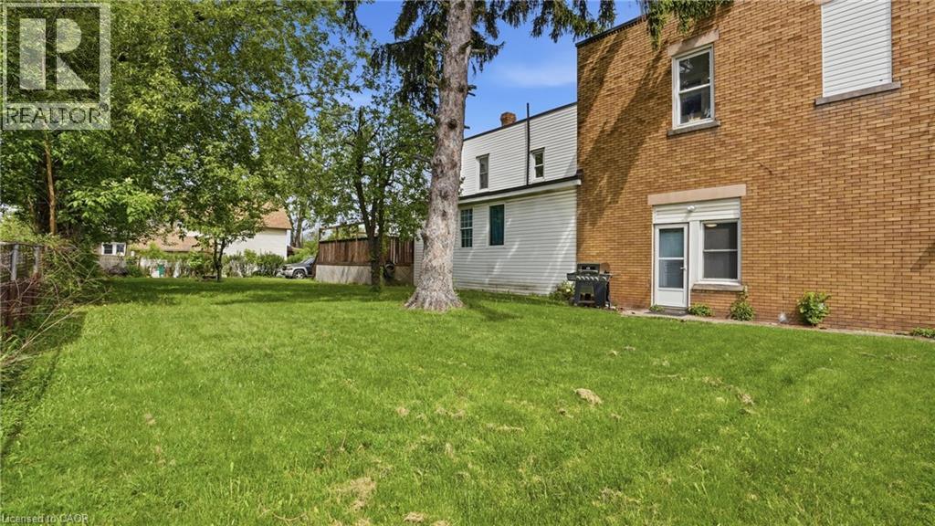 247 King Street Property Photo 41