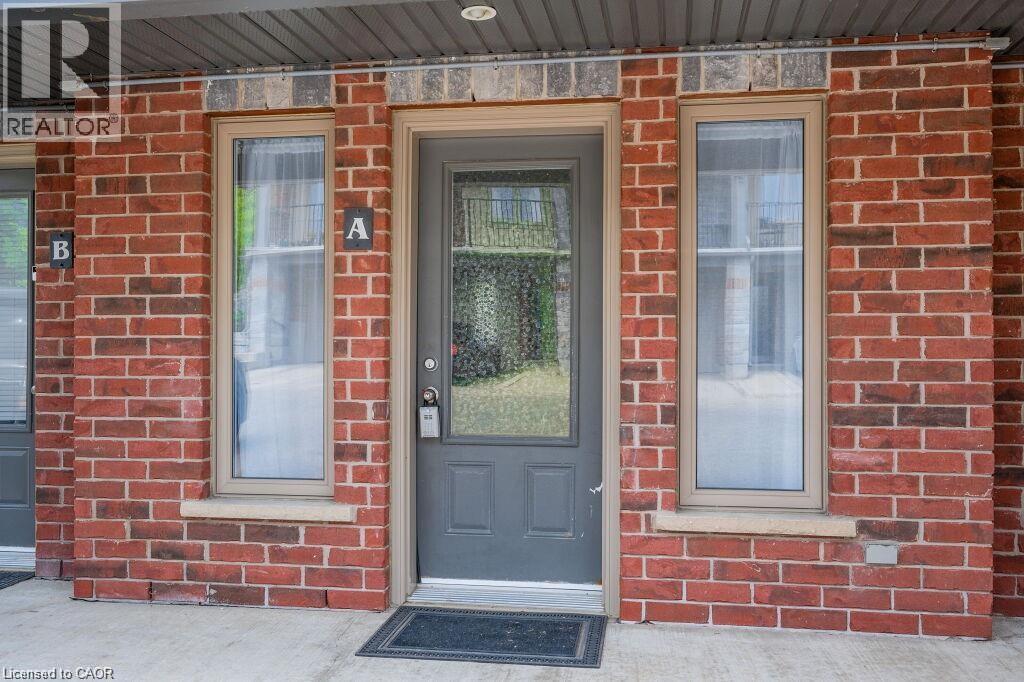 489 East Avenue Unit# A Property Photo 2