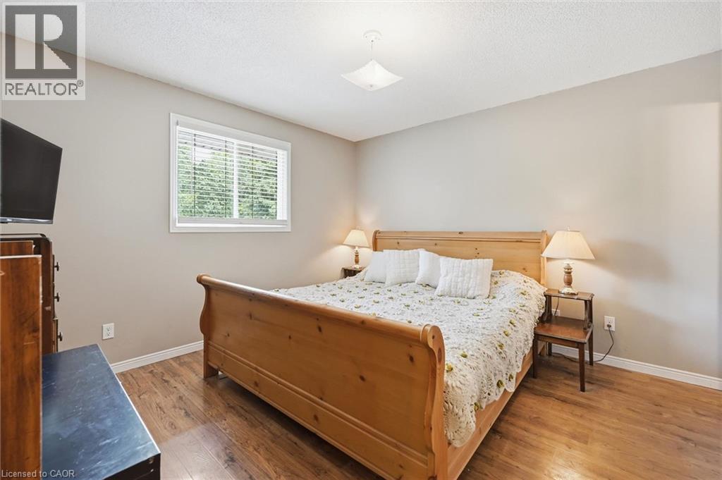 28 Rousseaux Street Property Photo 7