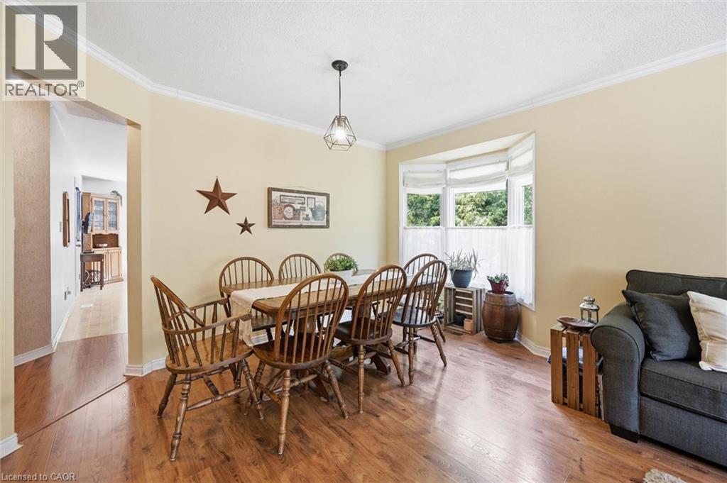 28 Rousseaux Street Property Photo 14