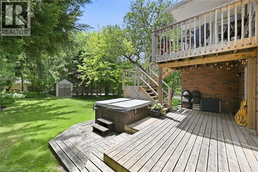 28 Rousseaux Street Property Photo 41