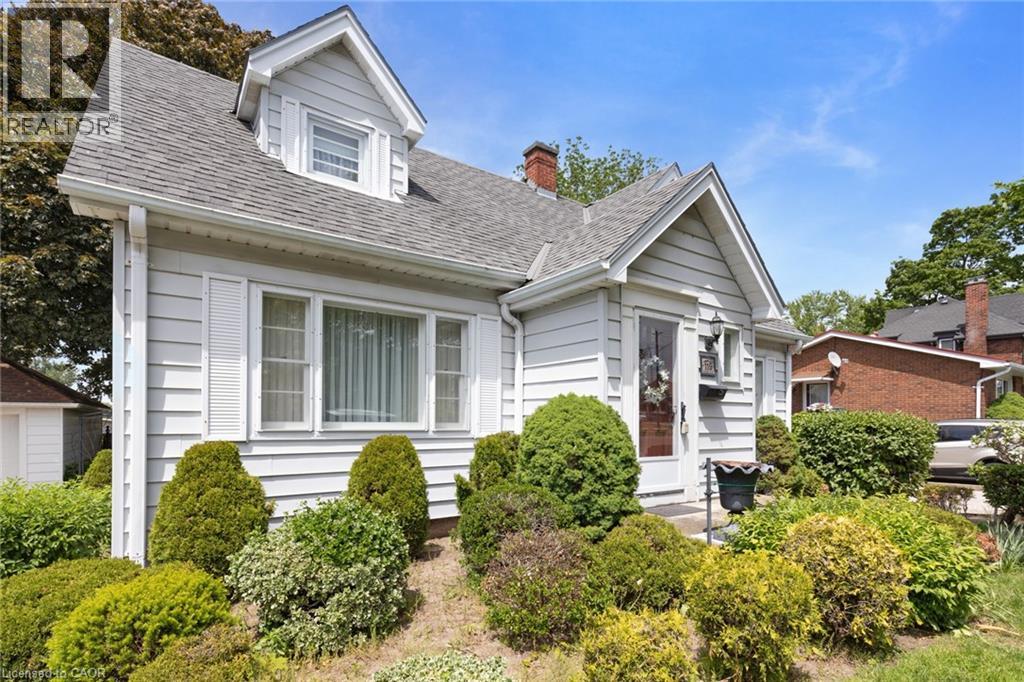 119 Church Street E Property Photo 4