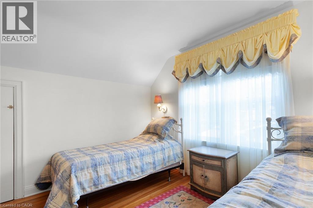 119 Church Street E Property Photo 20
