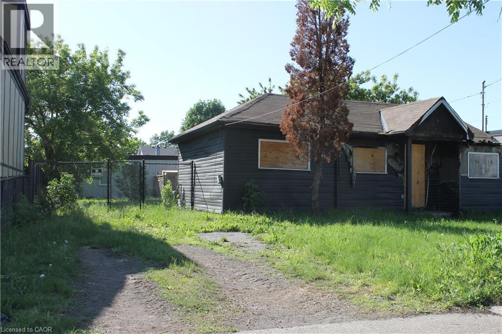 127 Robins Avenue Property Photo 2