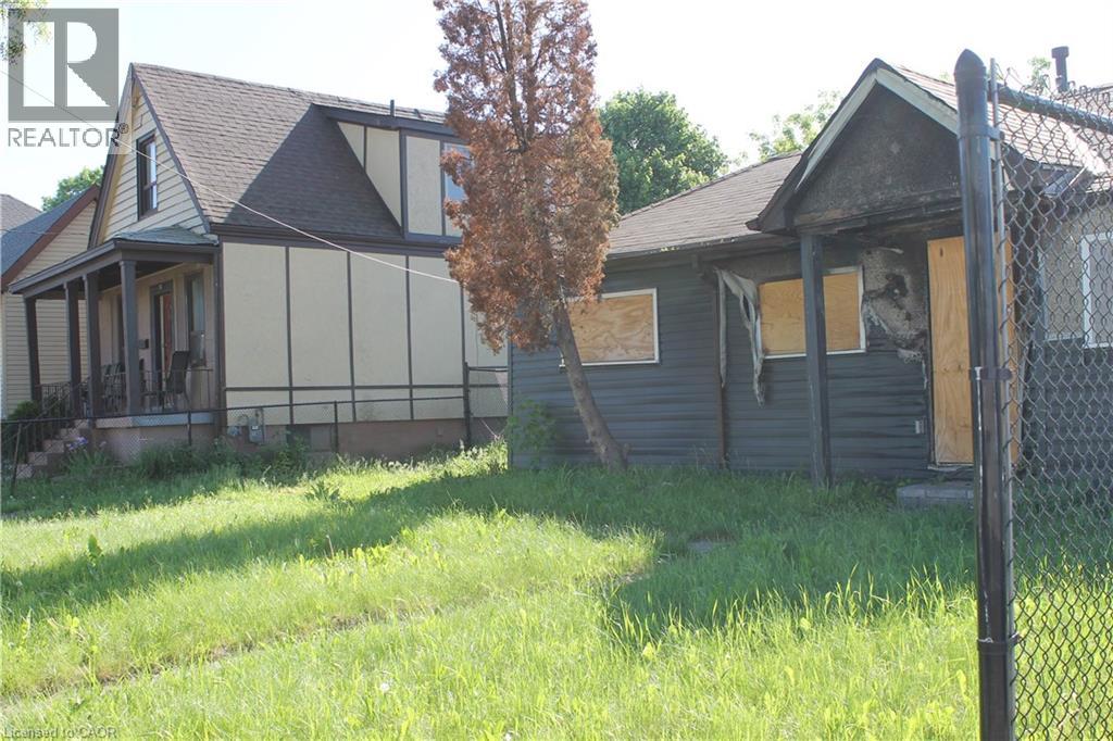 127 Robins Avenue Property Photo 8