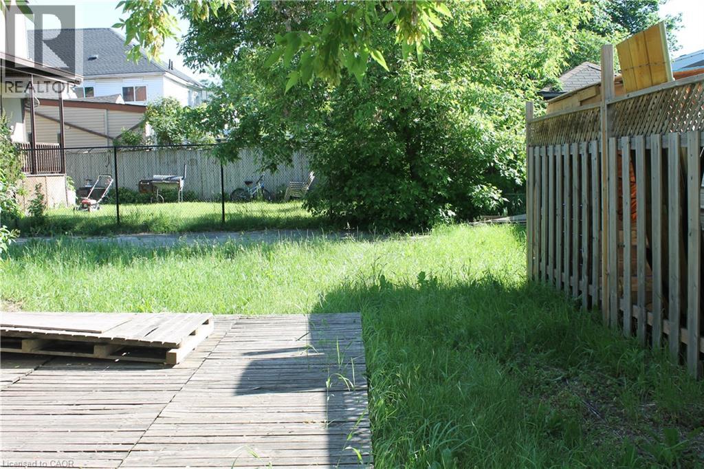 127 Robins Avenue Property Photo 13