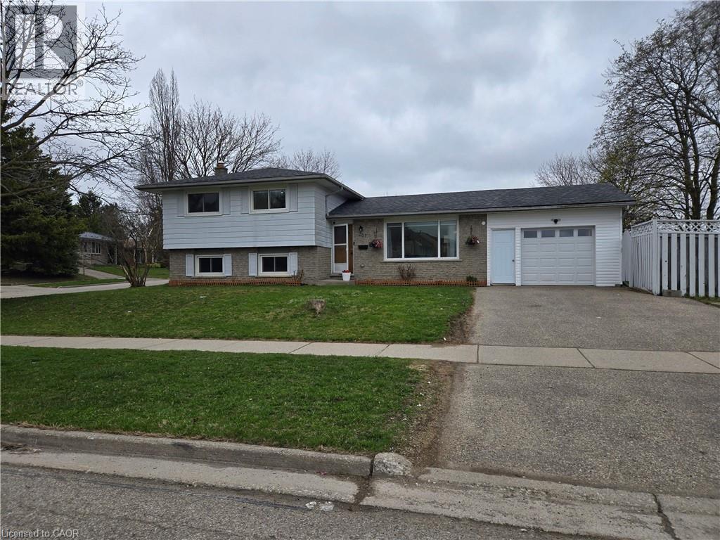 261 Overlea Drive Property Photo 1