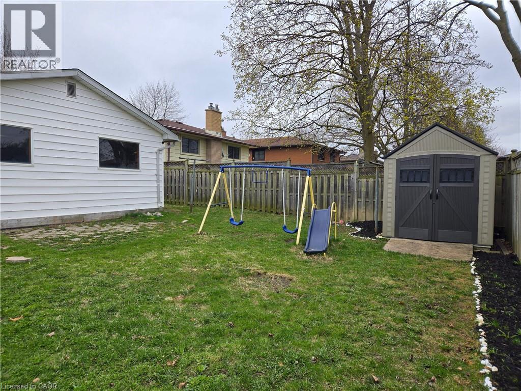 261 Overlea Drive Property Photo 11