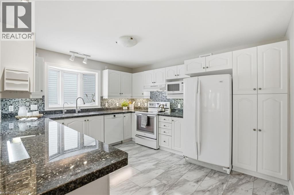 148 Glenariff Drive Property Photo 9