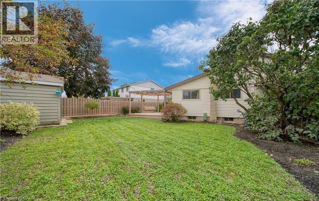 6 Bardadyn Court Property Photo 32