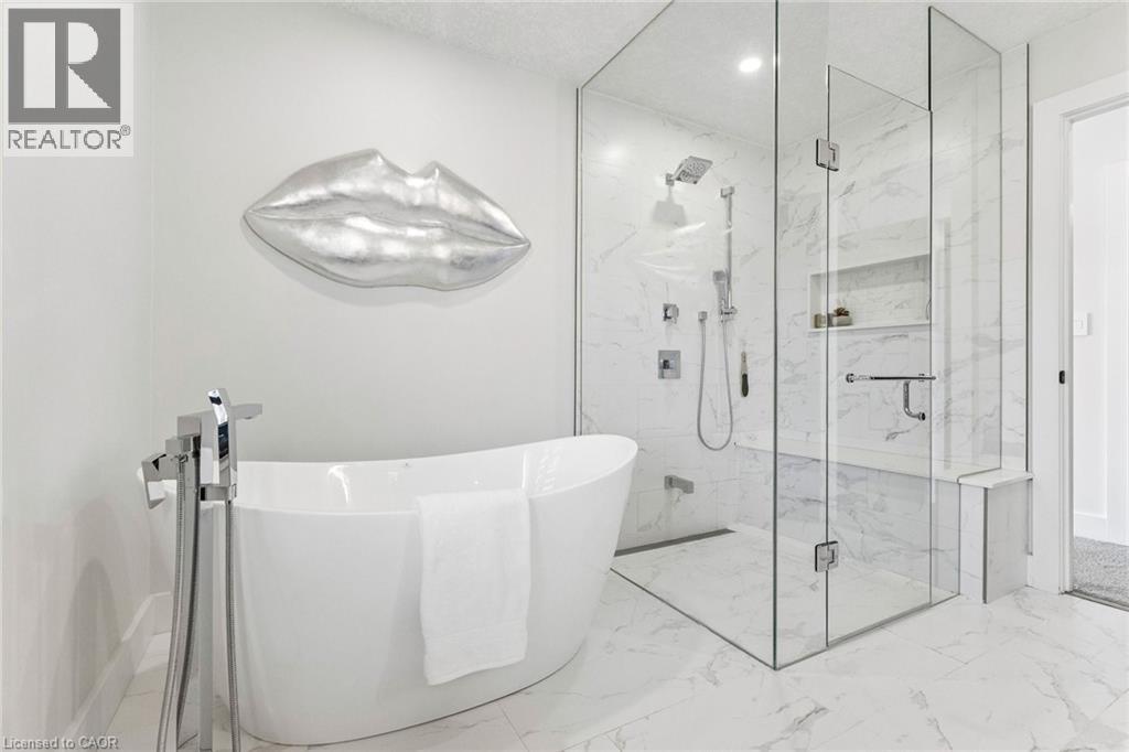95 Pondcliffe Drive Property Photo 36