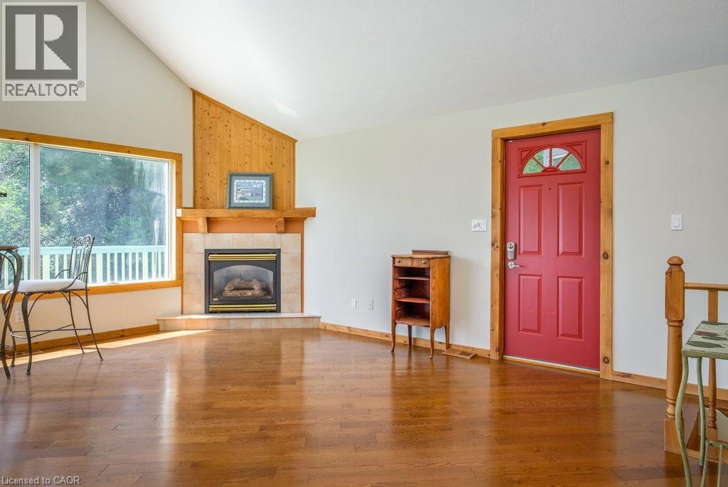 210 Hillside Avenue Property Photo 6