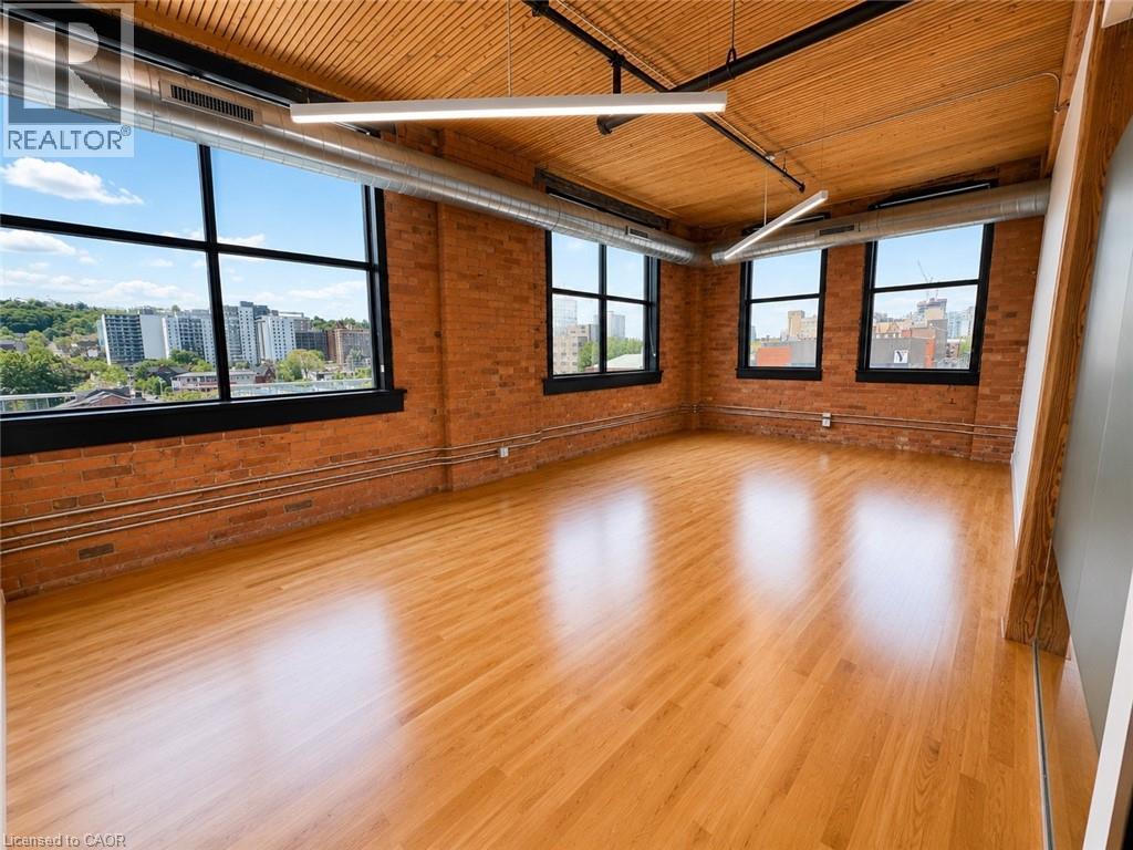 69 John Street S Unit# 450 Property Photo 8