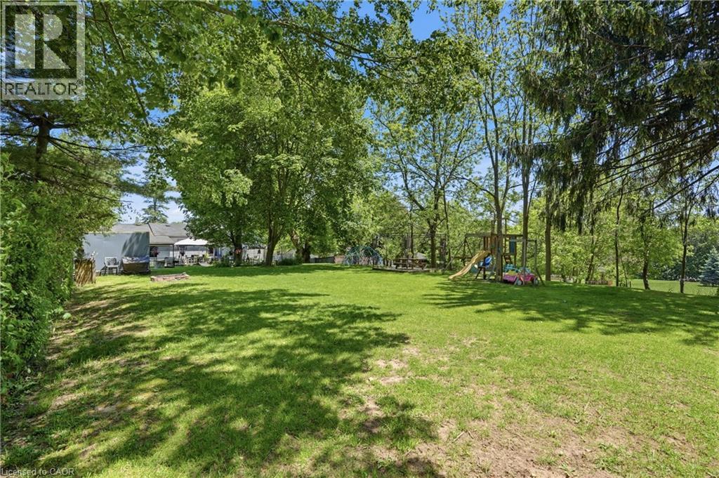 925 Highway 6 N Property Photo 17