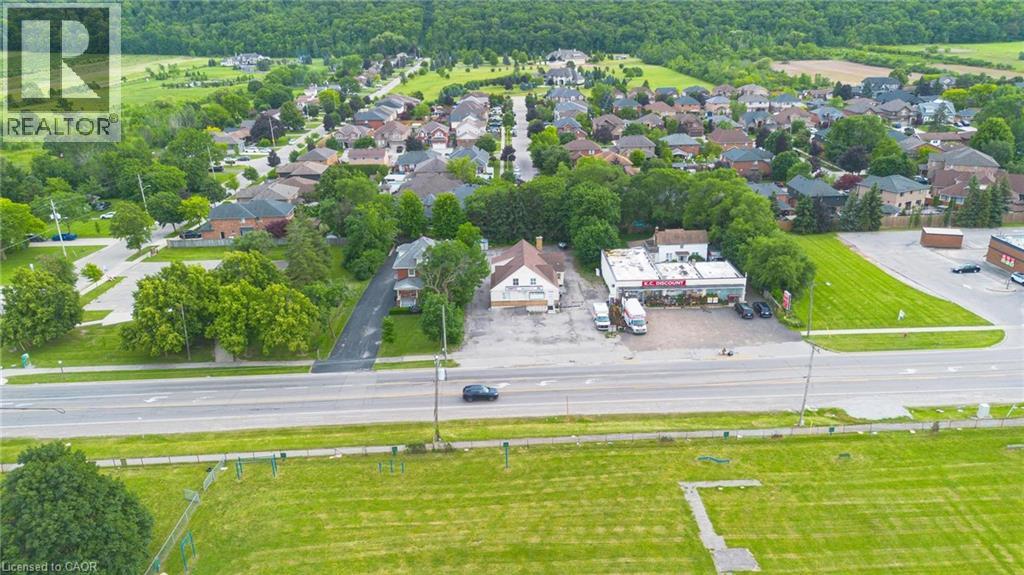 1260 Highway 8 Property Photo 4