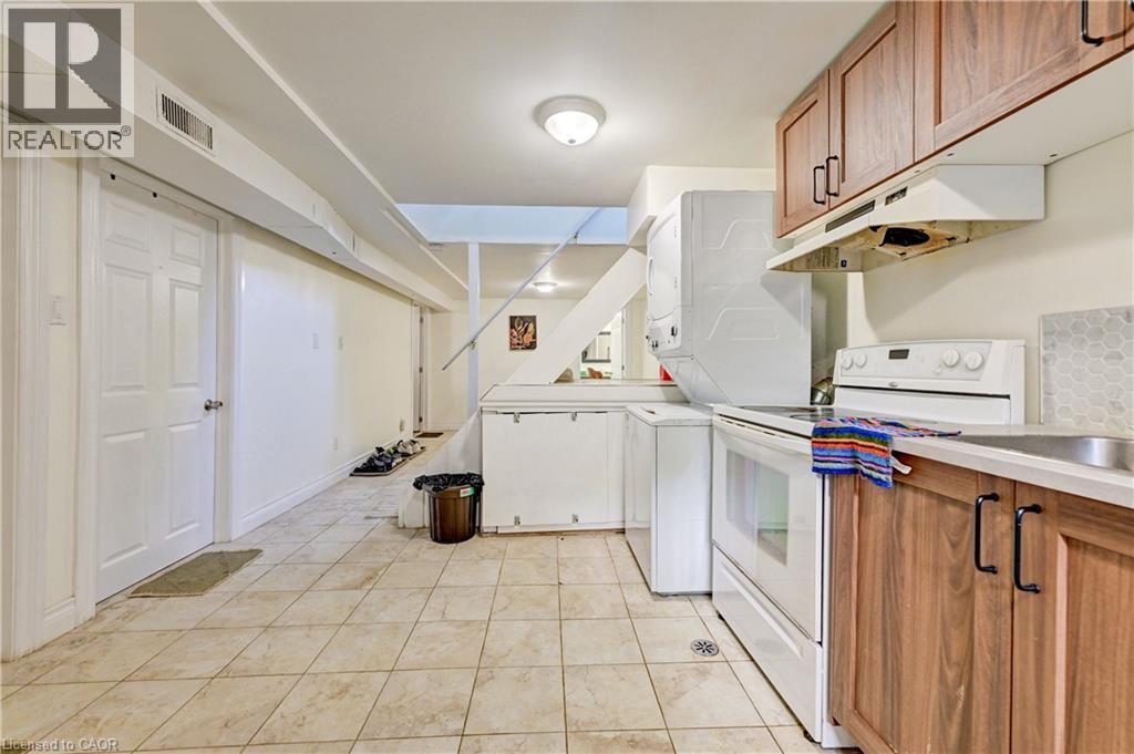 53 Helene Crescent Property Photo 27