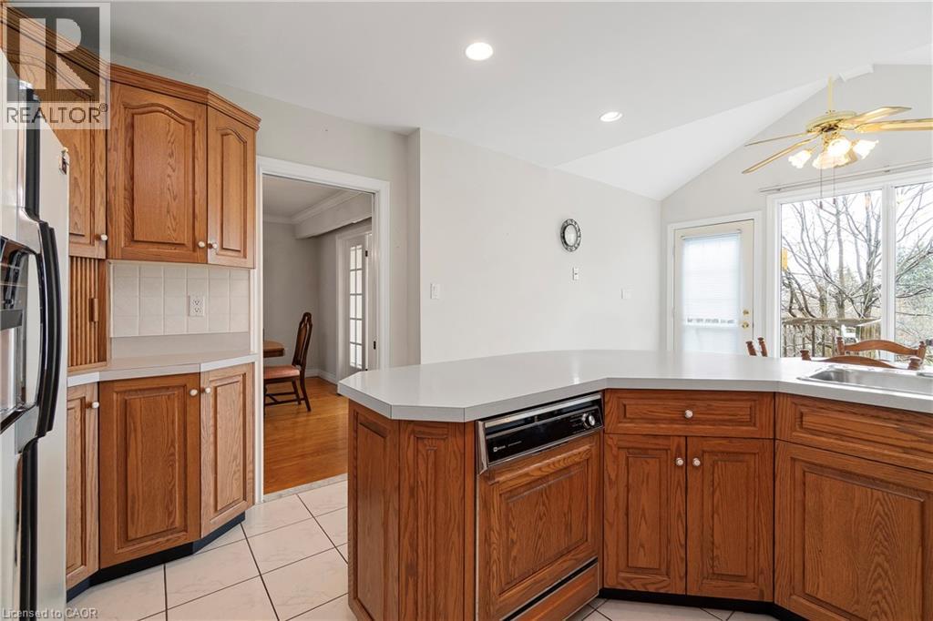 36 Buckingham Drive Property Photo 10
