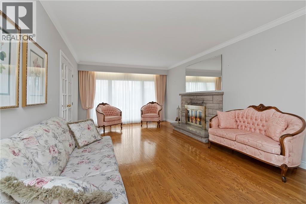 36 Buckingham Drive Property Photo 17