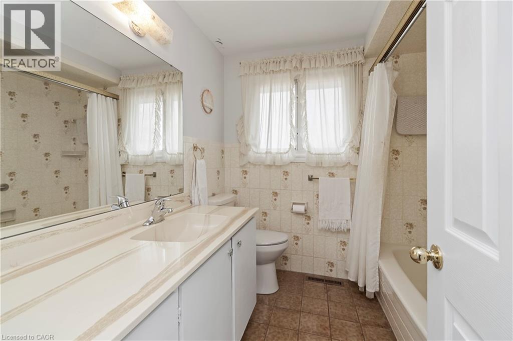 36 Buckingham Drive Property Photo 26