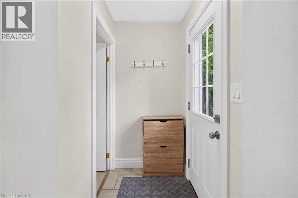 221 Grand River Avenue Property Photo 11